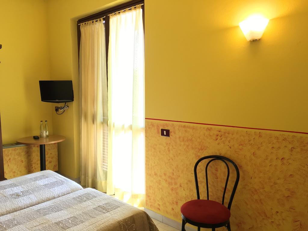 Il Leone D'Oro Hotel Telgate Exterior photo