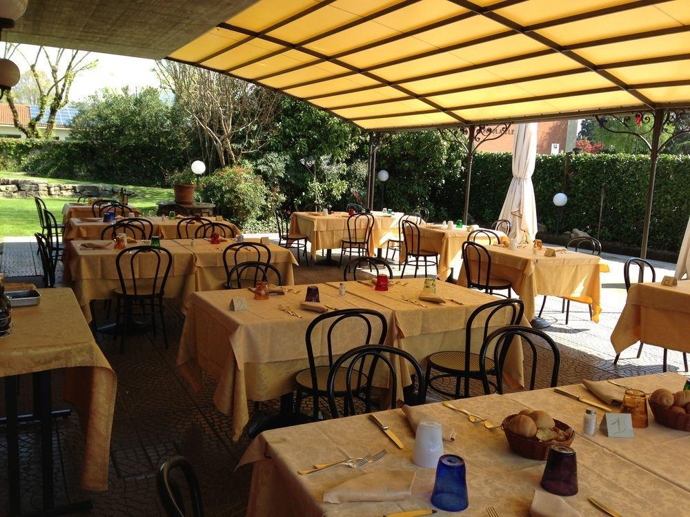 Il Leone D'Oro Hotel Telgate Exterior photo